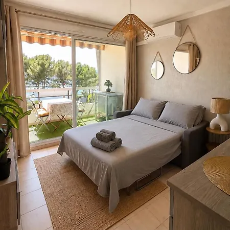 Vue Mer, Clim, Terrasse, Port Santa Lucia Saint-Raphael (Var)